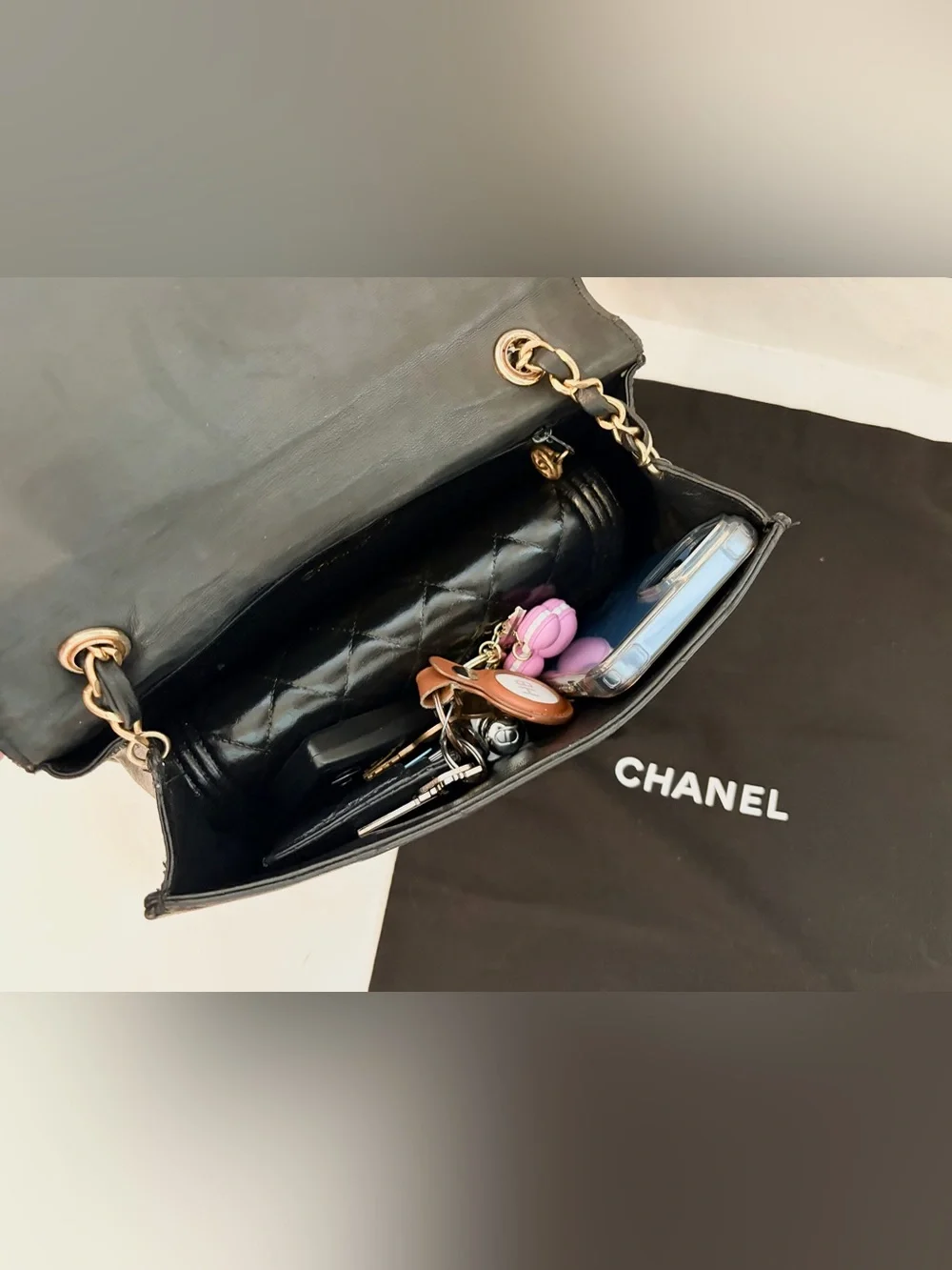 Auth CHANEL Quilted CC Matelasse Lambskin Leather 24K Single Flap Bag